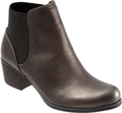 Bueno Women's Keri 3 Bueno Women's Keri -Englin's fine footwear bueno womens keri taupe metallic b2074 160 79355.1658812082