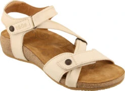 Taos Universe 9 Taos Universe -Englin's fine footwear taos womens universe cream unv 1340 crm 13351.1682088081